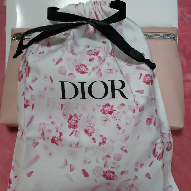 Dior(ディオール)の★Dior★ ディオール ポーチ・巾着・ミニグロス4点set レディースのファッション小物(ポーチ)の商品写真