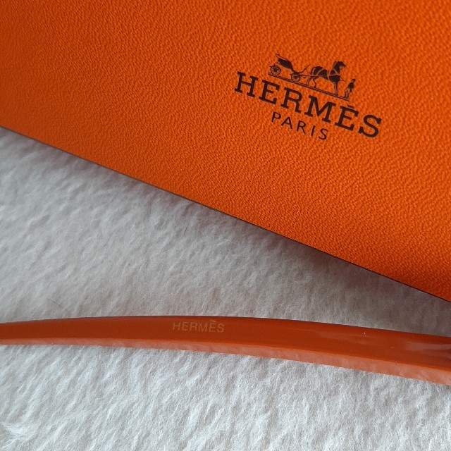 Hermes(エルメス)の【未使用】HERMES エルメス かんざし カラー レディースのヘアアクセサリー(その他)の商品写真