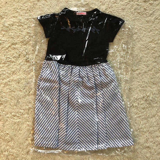 familiar(ファミリア)のfamiliar ワンピース 新品 120 キッズ/ベビー/マタニティのキッズ服女の子用(90cm~)(ワンピース)の商品写真