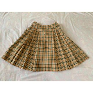 バーバリー(BURBERRY)の★USED☆ガールズ☆バーバリースカート☆160cm★(スカート)