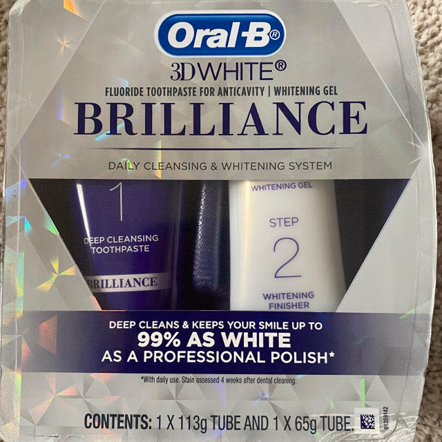 P&G(ピーアンドジー)の【海外限定】Oral B  3D white🦷✨ コスメ/美容のオーラルケア(歯磨き粉)の商品写真