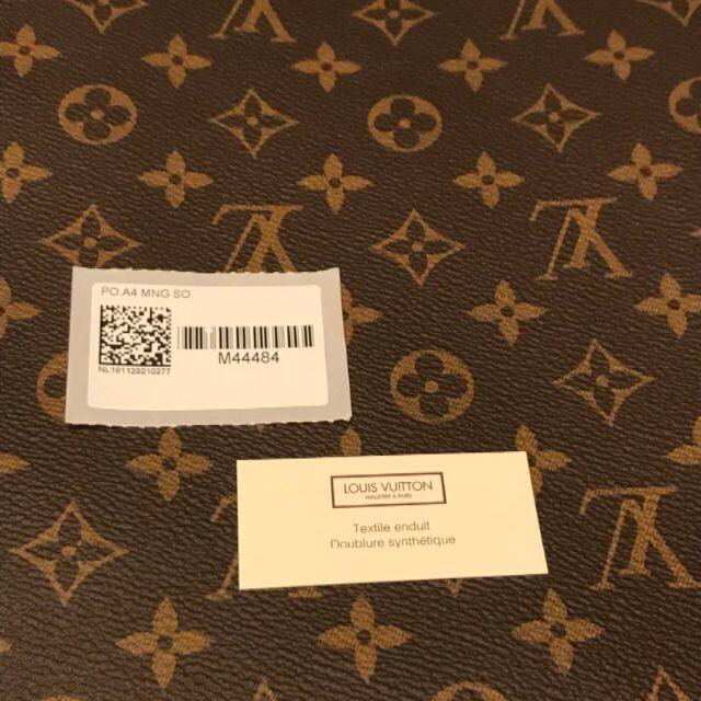 LOUIS VUITTON(ルイヴィトン)のルイヴィトン A4サイズクラッチバッグ レディースのバッグ(クラッチバッグ)の商品写真