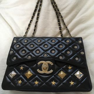 シャネル(CHANEL)の再お値下げ　シャネル  ヴィンテージ　ビックマトラッセ　リメイク(ショルダーバッグ)