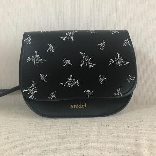 スナイデル(SNIDEL)のsnidel ラウンド型ショルダーバッグ(ショルダーバッグ)