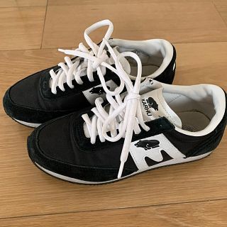 カルフ(KARHU)のKARHUのスニーカー(スニーカー)