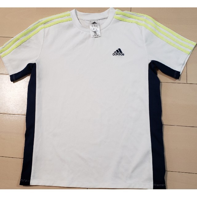 adidas(アディダス)のadidas　160 スポーツウエア上下セット キッズ/ベビー/マタニティのキッズ服男の子用(90cm~)(その他)の商品写真