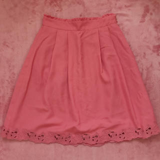 レストローズ(L'EST ROSE)の未使用 レストローズ  ピンク スカート(ひざ丈スカート)