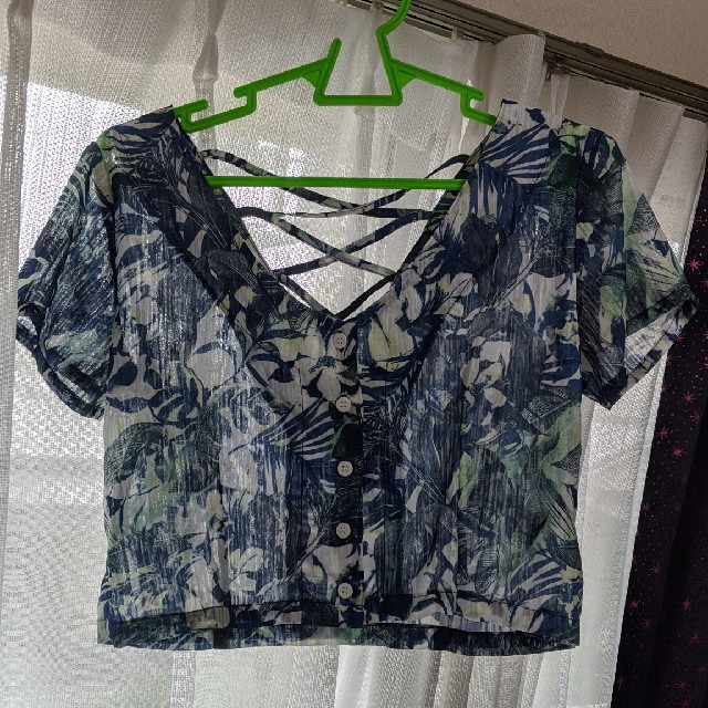 EMODA(エモダ)のシャツ レディースのトップス(シャツ/ブラウス(半袖/袖なし))の商品写真