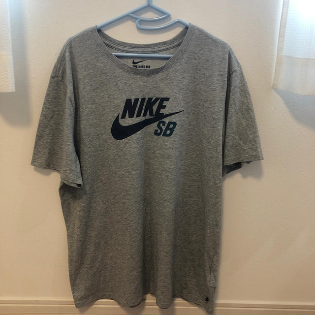 NIKE(ナイキ)のNIKE sb Tシャツ　XXL メンズのトップス(Tシャツ/カットソー(半袖/袖なし))の商品写真