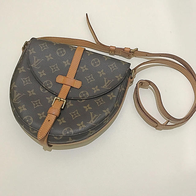 LOUIS VUITTON - 専用です  ルイヴィトン  シャンティ