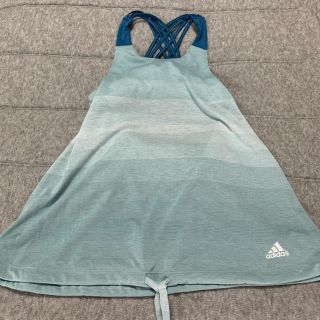 アディダス(adidas)のadidasフィットネスウェアトップス(ヨガ)