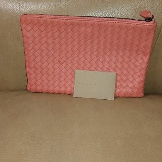 ボッテガヴェネタ(Bottega Veneta)の～最終価格セール～新品・未使用！ボッテガ・ヴェネタ クラッチバッグ(ハンドバッグ)