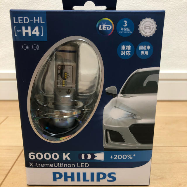 PHILIPS ヘッドライト LED H4 6000K