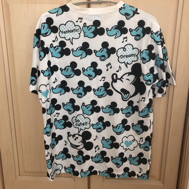 Disney(ディズニー)のディズニー　Tシャツ メンズのトップス(Tシャツ/カットソー(半袖/袖なし))の商品写真