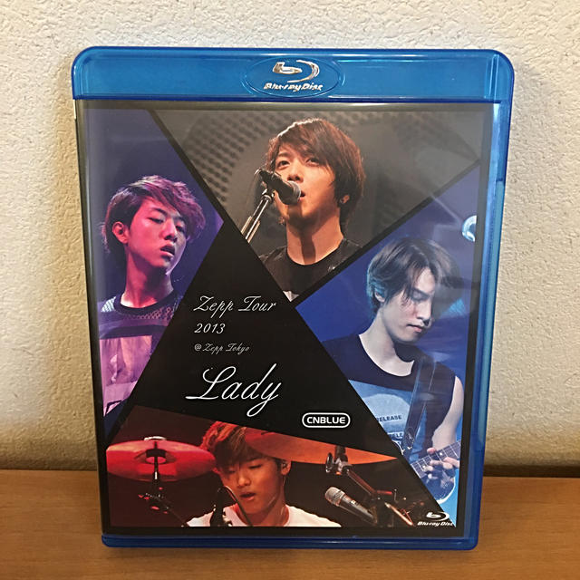 CNBLUE(シーエヌブルー)のCNBLUE Zepp Tour 2013 -Lady- Blu-ray エンタメ/ホビーのDVD/ブルーレイ(ミュージック)の商品写真