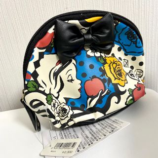 ディズニー(Disney)の定価2300円✨新品未使用！大人ディズニー白雪姫のコスメポーチ(ポーチ)