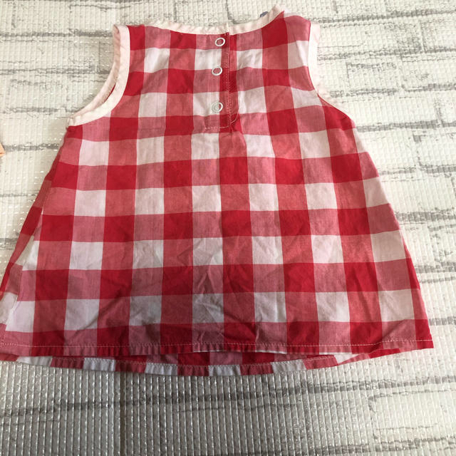 carter's(カーターズ)のブロックチェック　レッド　チュニック　70 キッズ/ベビー/マタニティのベビー服(~85cm)(タンクトップ/キャミソール)の商品写真