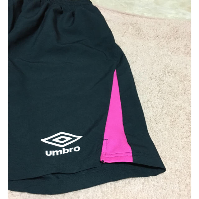 UMBRO(アンブロ)のアンブロハーフパンツ メンズSサイズ(レディースM) レディースのパンツ(ハーフパンツ)の商品写真