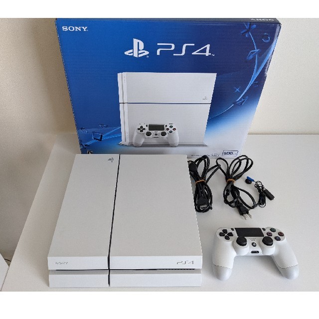 PlayStation4(プレイステーション4)のPS4 CUH-1200A 500GB エンタメ/ホビーのゲームソフト/ゲーム機本体(家庭用ゲーム機本体)の商品写真