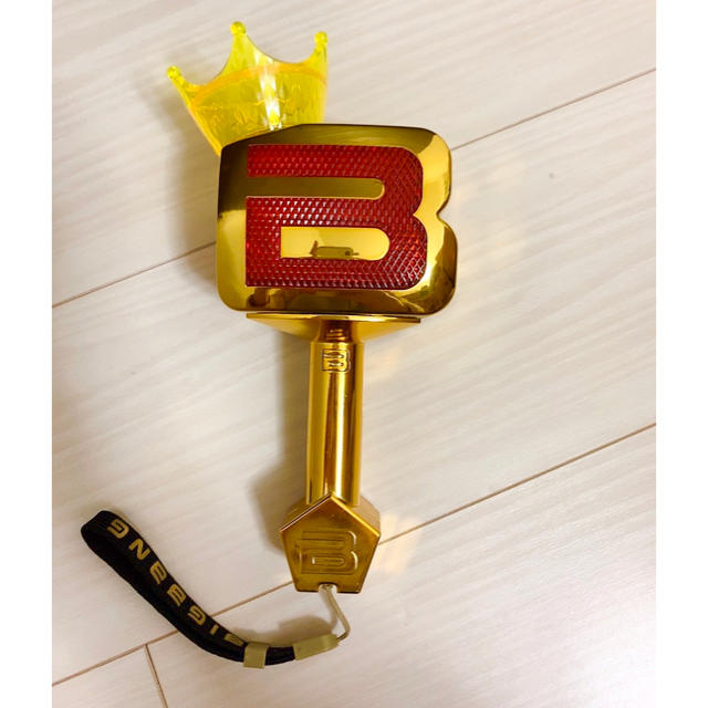 BIGBANG(ビッグバン)のBIGBANG ペンライト ビッグバン エンタメ/ホビーのCD(K-POP/アジア)の商品写真