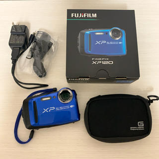 フジフイルム(富士フイルム)のFUJIFILM FINEPIX XP120 BLUE(コンパクトデジタルカメラ)