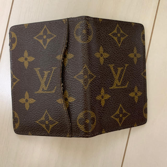 LOUIS VUITTON(ルイヴィトン)のルイビトン　パスケース レディースのファッション小物(名刺入れ/定期入れ)の商品写真