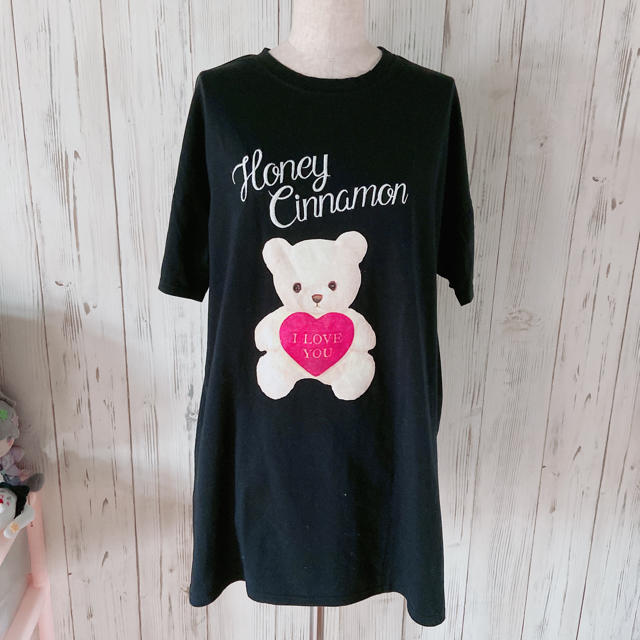 Honey Cinnamon(ハニーシナモン)のHoney  Cinnamon くまビッグTシャツ レディースのトップス(Tシャツ(半袖/袖なし))の商品写真