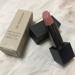 バーバリー(BURBERRY)の新品未使用✨バーバリー　リップベルベット　402(口紅)