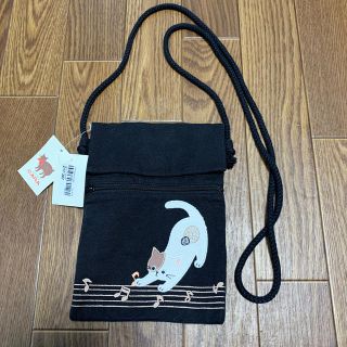 HIKOSEN CARA 猫🐱　バッグ　黒　未使用品(ショルダーバッグ)