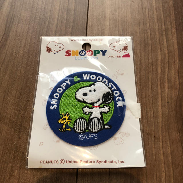 SNOOPY(スヌーピー)のスヌーピーアイロンワッペン ハンドメイドの素材/材料(その他)の商品写真