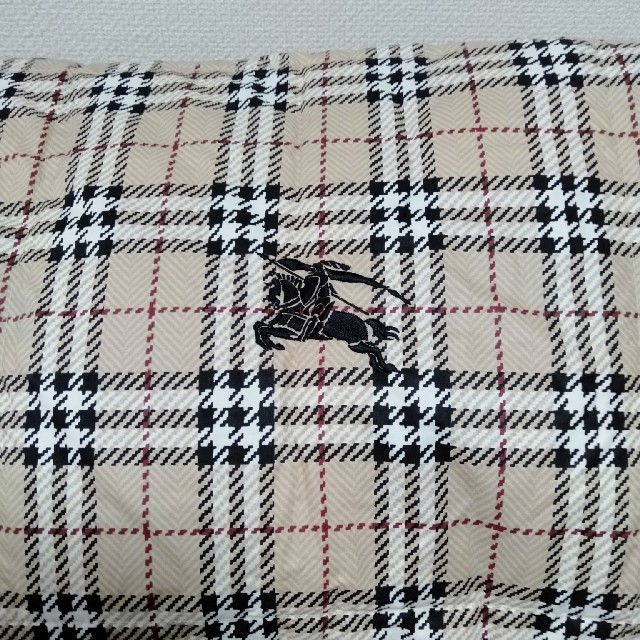 BURBERRY(バーバリー)の新品未使用☆BURBERRY羽毛肌掛けふとん インテリア/住まい/日用品の寝具(布団)の商品写真