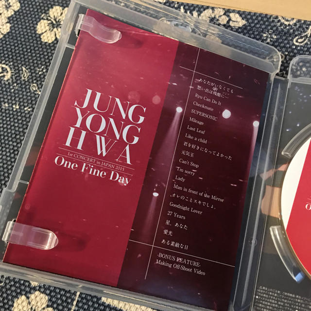 CNBLUE(シーエヌブルー)のヨンファ　1st　CONCERT　in　JAPAN Blu-ray エンタメ/ホビーのDVD/ブルーレイ(ミュージック)の商品写真