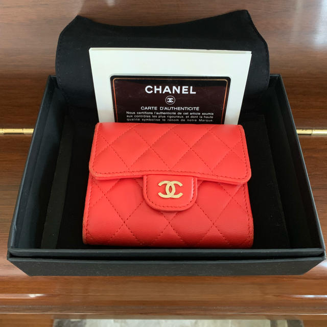 財布CHANEL シャネル 三つ折り財布