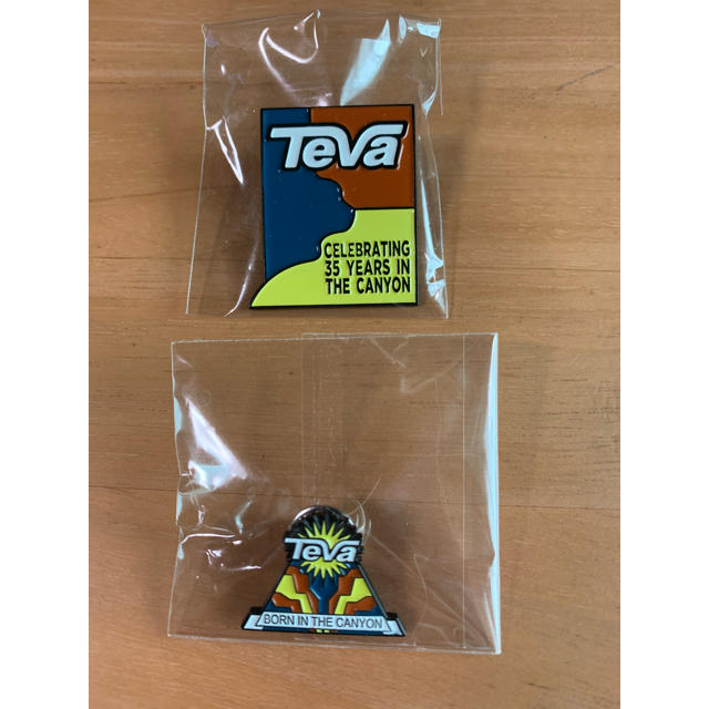 Teva(テバ)の【新品未使用】テバ：ステッカー、ワッペン、ピンバッチ！ メンズのメンズ その他(その他)の商品写真