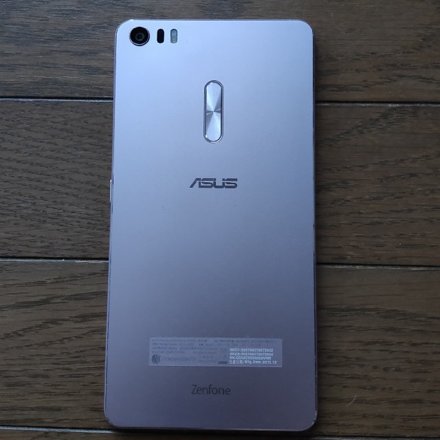 ASUS(エイスース)のzenfone3 ultra ピンク yutanさん専用 スマホ/家電/カメラのスマートフォン/携帯電話(スマートフォン本体)の商品写真