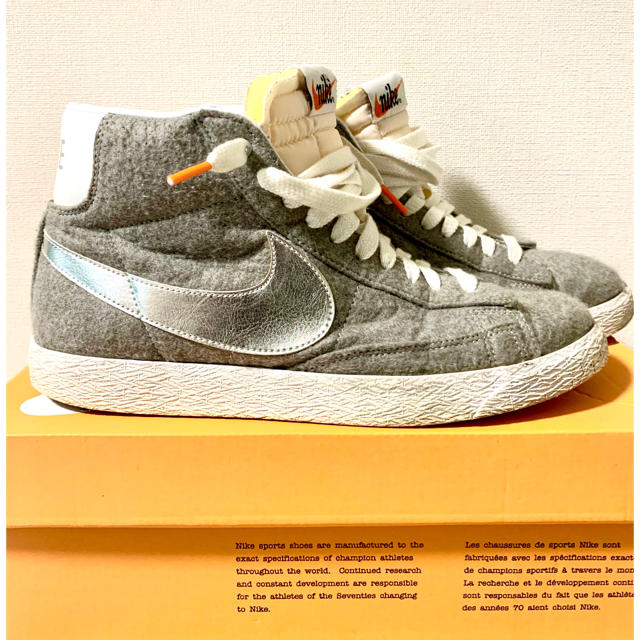 NIKE(ナイキ)のNIKE BLAZER MID PRM VNTG QS 限定 US9 メンズの靴/シューズ(スニーカー)の商品写真