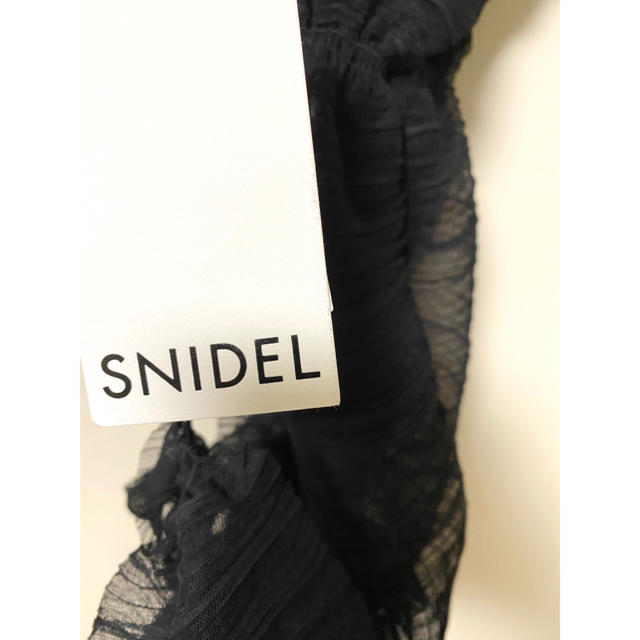 SNIDEL(スナイデル)のスナイデル　チュールショール　黒 レディースのフォーマル/ドレス(その他)の商品写真