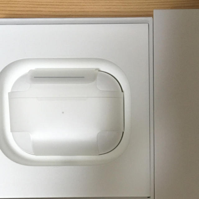 【破格値下げ】 Apple - pro pods air ヘッドフォン/イヤフォン