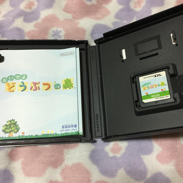 任天堂(ニンテンドウ)のおいでよ どうぶつの森 DS  動作確認済 エンタメ/ホビーのゲームソフト/ゲーム機本体(携帯用ゲームソフト)の商品写真