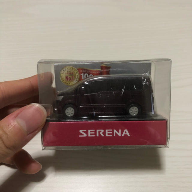 SERENA(セレナ)の日産SERENAミニカー3点セット エンタメ/ホビーのおもちゃ/ぬいぐるみ(ミニカー)の商品写真