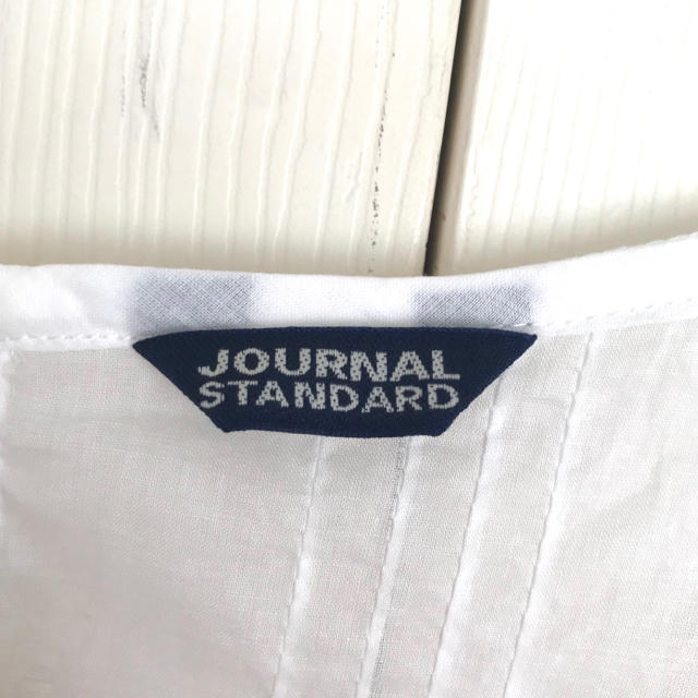 JOURNAL STANDARD(ジャーナルスタンダード)の★まとめ割あり★JOURNAL STANDARD  レース トップス ポンチョ  レディースのトップス(シャツ/ブラウス(半袖/袖なし))の商品写真