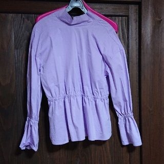 ケービーエフ(KBF)のKBF紫のシャツ(シャツ/ブラウス(長袖/七分))