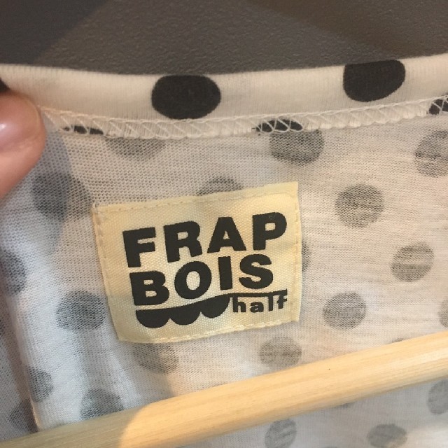 FRAPBOIS(フラボア)のFRAPBOIS halfドットTシャツ　2サイズ レディースのトップス(Tシャツ(半袖/袖なし))の商品写真