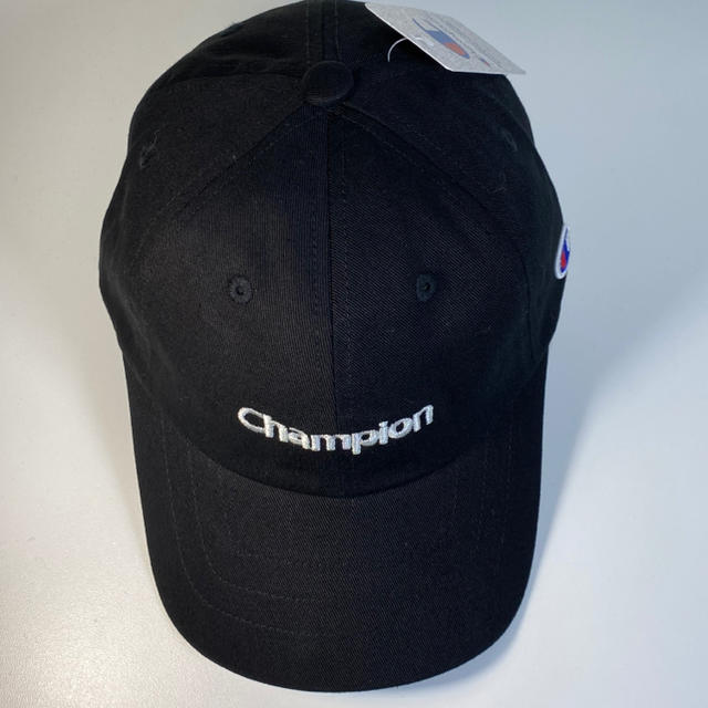 Champion(チャンピオン)の新品未使用　Champion/チャンピオン　ローCAP 国内正規品　送料無料 レディースの帽子(キャップ)の商品写真