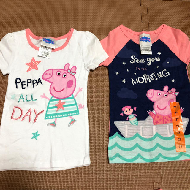 【未使用】ペッパピッグ　Ｔシャツ2セット　2T キッズ/ベビー/マタニティのキッズ服女の子用(90cm~)(Tシャツ/カットソー)の商品写真