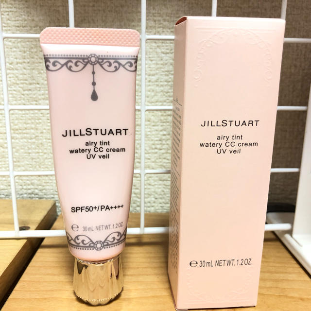 JILLSTUART(ジルスチュアート)のジルスチュアート エアリーティント ウォータリーCCクリーム UVヴェール 02 コスメ/美容のベースメイク/化粧品(CCクリーム)の商品写真