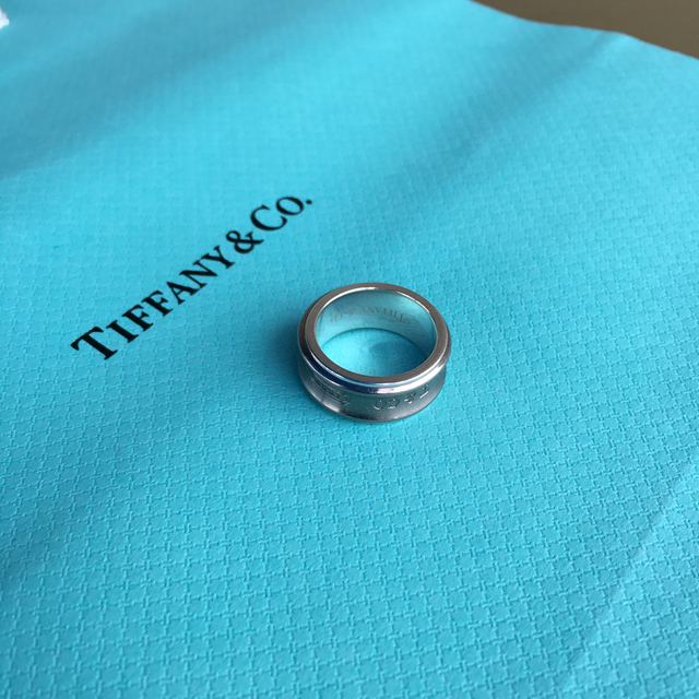 Tiffany & Co.(ティファニー)のティファニー1837シルバー 925チタンリング10号 レディースのアクセサリー(リング(指輪))の商品写真