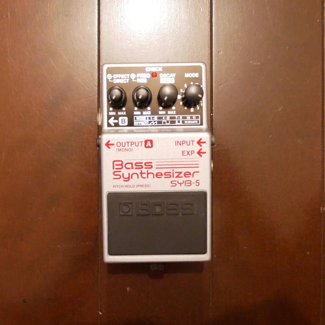 【美品】BOSS ベースシンセ SYB-5 Bass Synthesizer