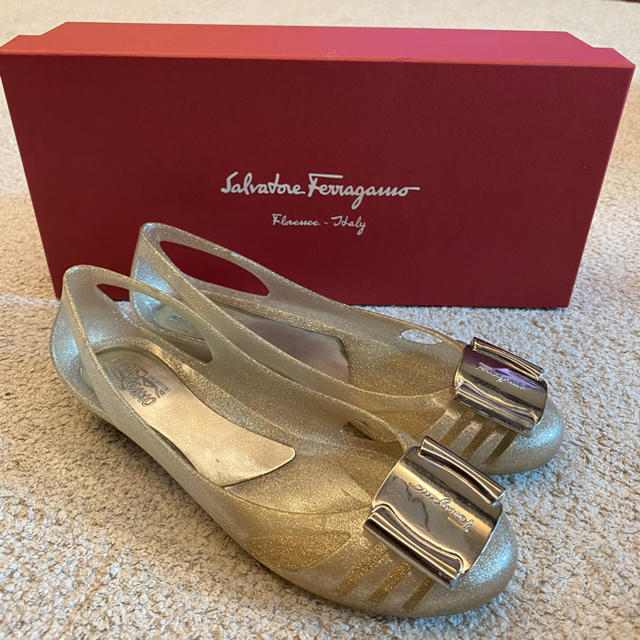 Salvatore Ferragamo(サルヴァトーレフェラガモ)のサルヴァトーレフェラガモ　BERMUDA  レディースの靴/シューズ(サンダル)の商品写真