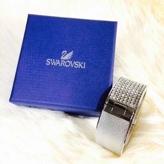 スワロフスキー(SWAROVSKI)のスワロフスキー バングル(ブレスレット/バングル)